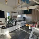 Ohana Pour 8 Personnes Avec Piscine Et Cuisine D'ete. Wifi Gratuit * Capbreton