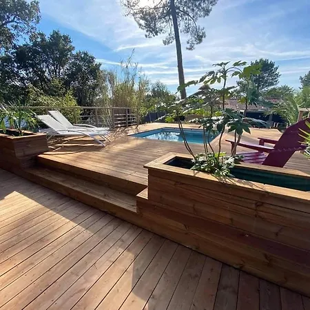 Ohana Pour 8 Personnes Avec Piscine Et Cuisine D'ete. Wifi Gratuit Capbreton