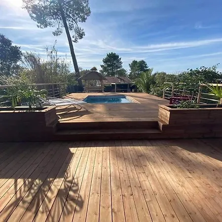 Ohana Pour 8 Personnes Avec Piscine Et Cuisine D'ete. Wifi Gratuit Villa