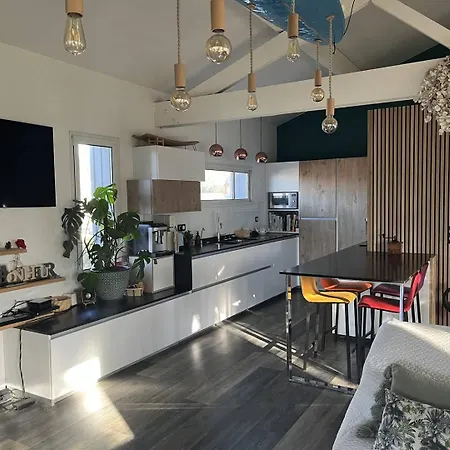 Ohana Pour 8 Personnes Avec Piscine Et Cuisine D'ete. Wifi Gratuit * Capbreton