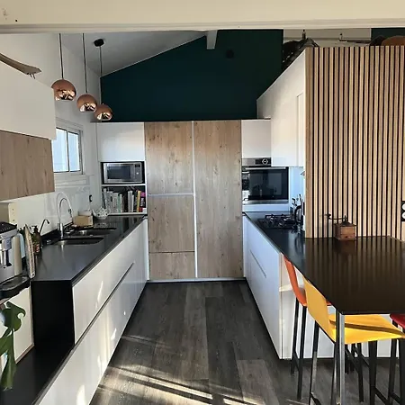 Ohana Pour 8 Personnes Avec Piscine Et Cuisine D'ete. Wifi Gratuit