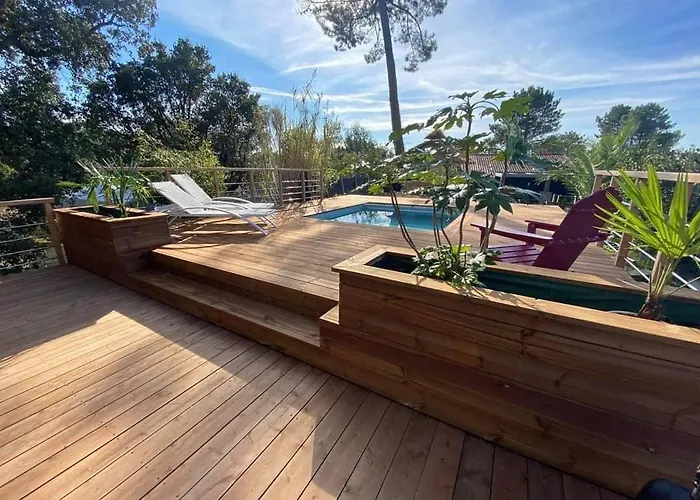 Ohana Pour 8 Personnes Avec Piscine Et Cuisine D'ete. Wifi Gratuit Capbreton